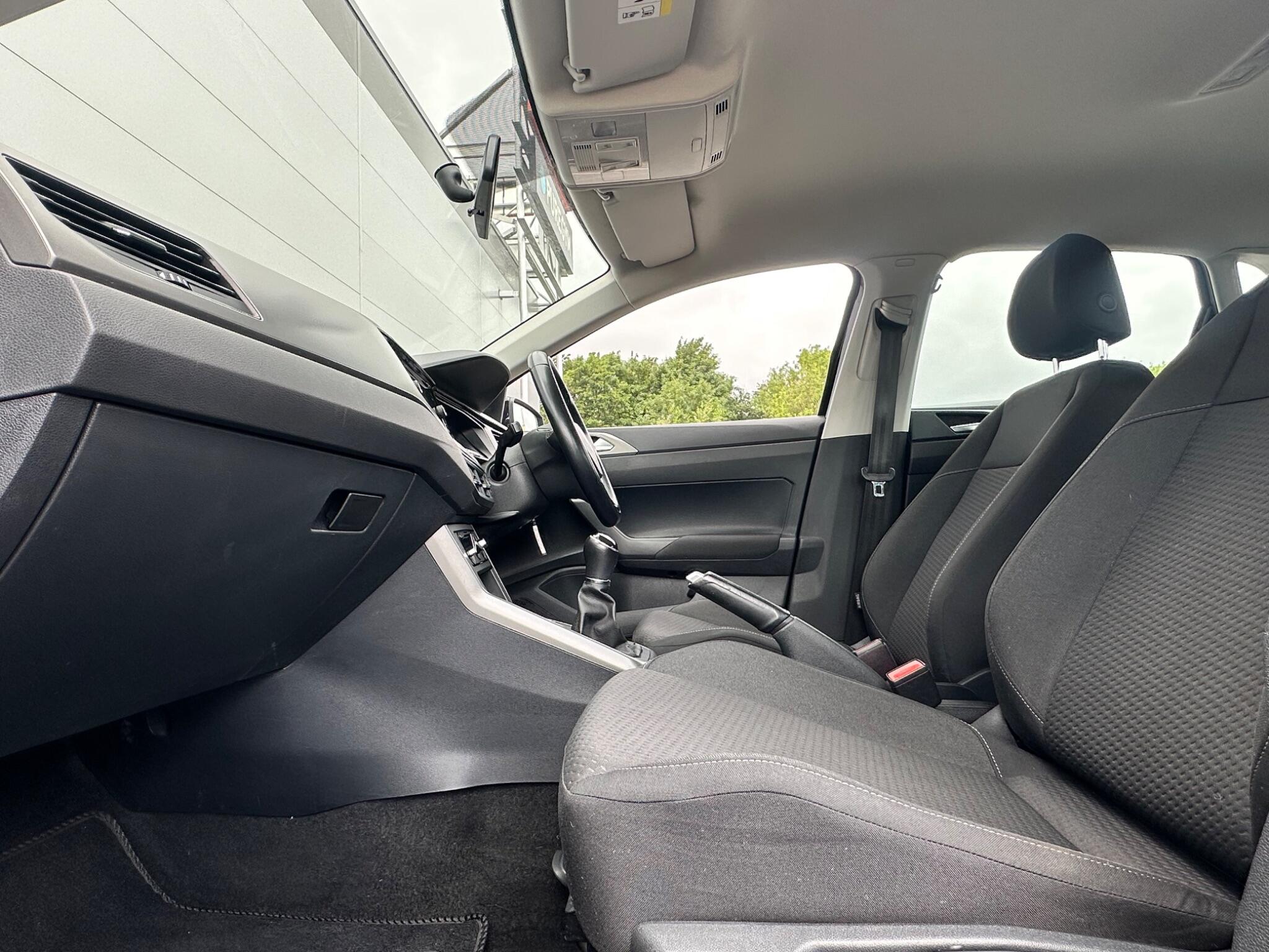 Volkswagen Polo view 33