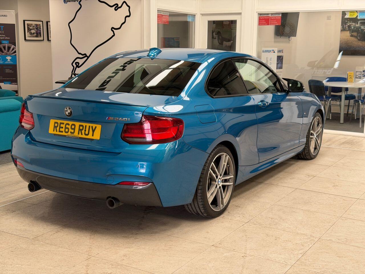 BMW 2 Series view 17