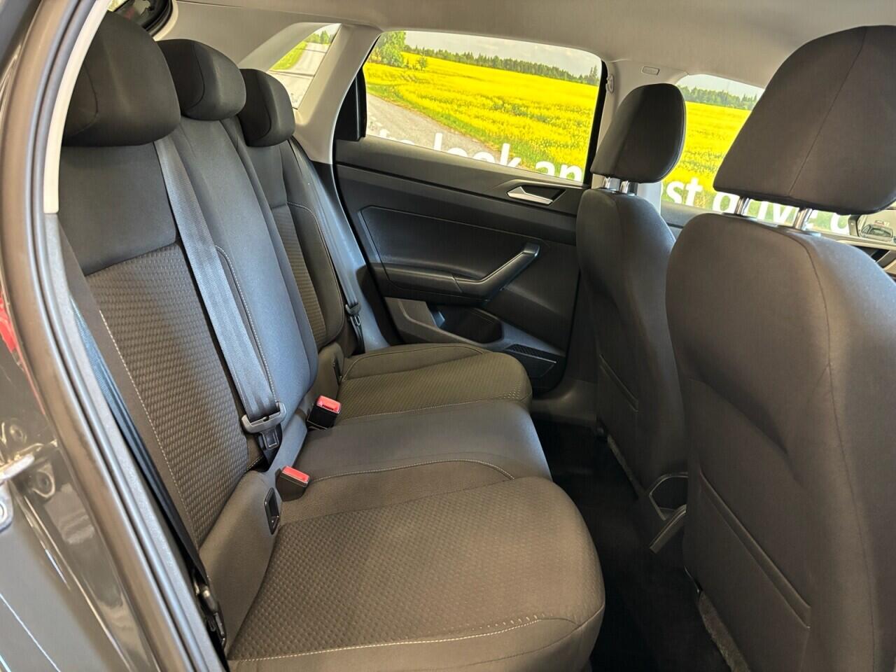 Volkswagen Polo view 20