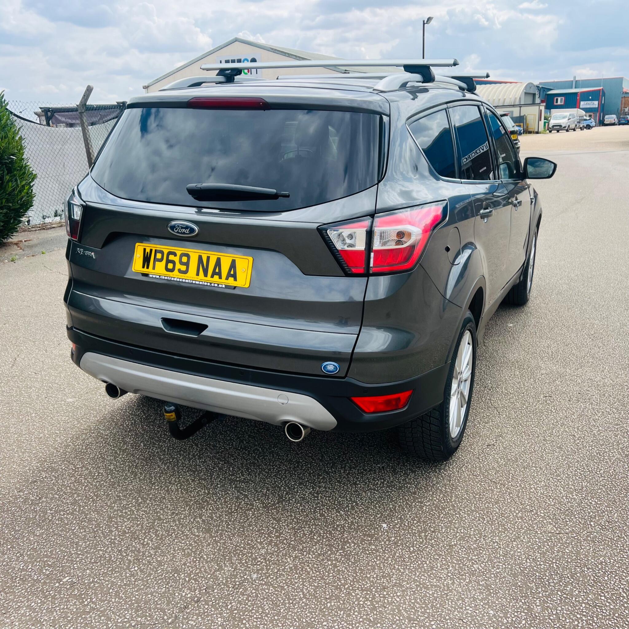 Ford Kuga view 8