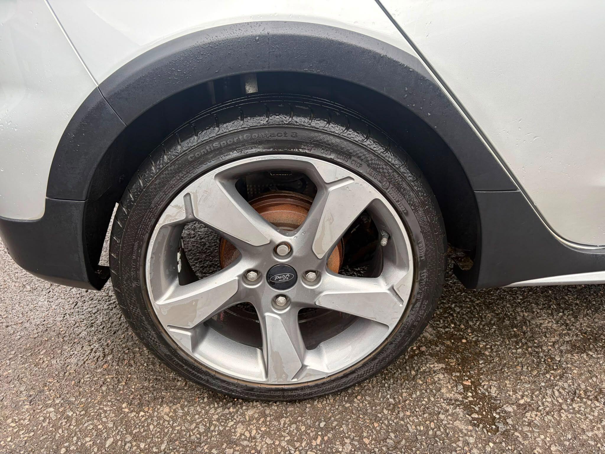 Ford Fiesta view 8
