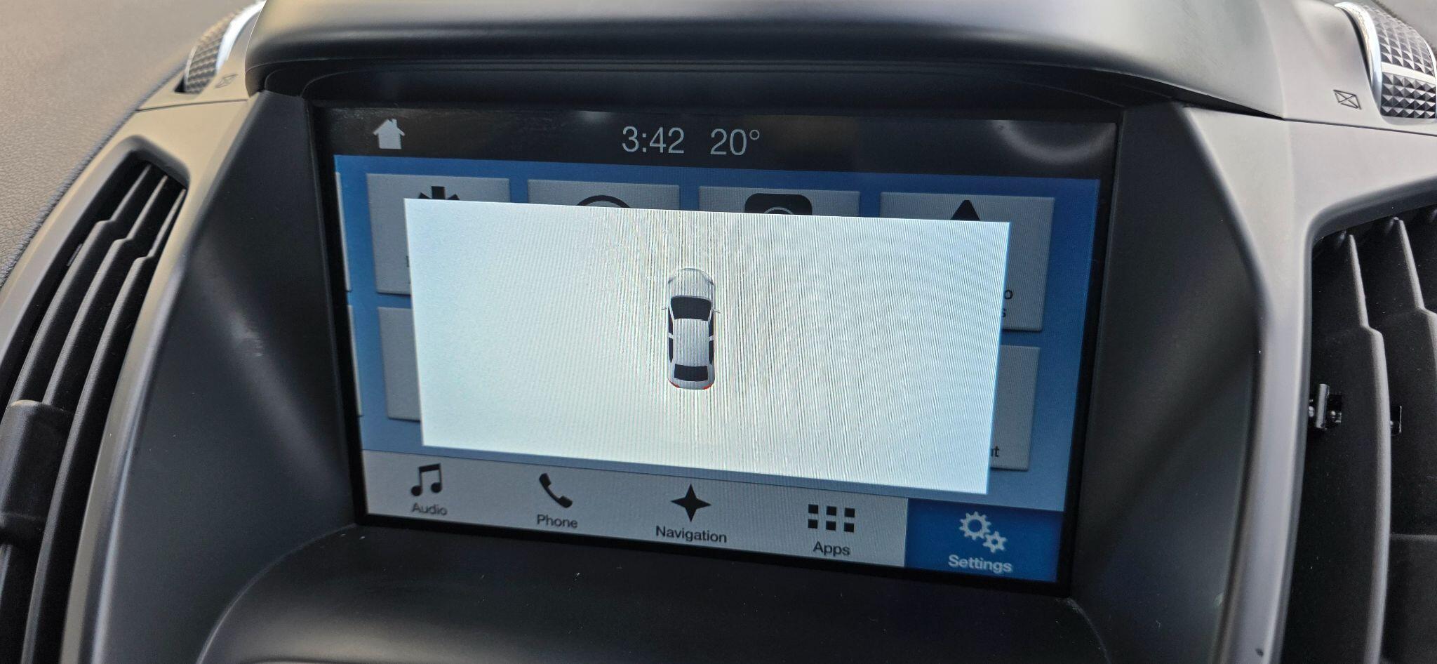 Ford Kuga view 34