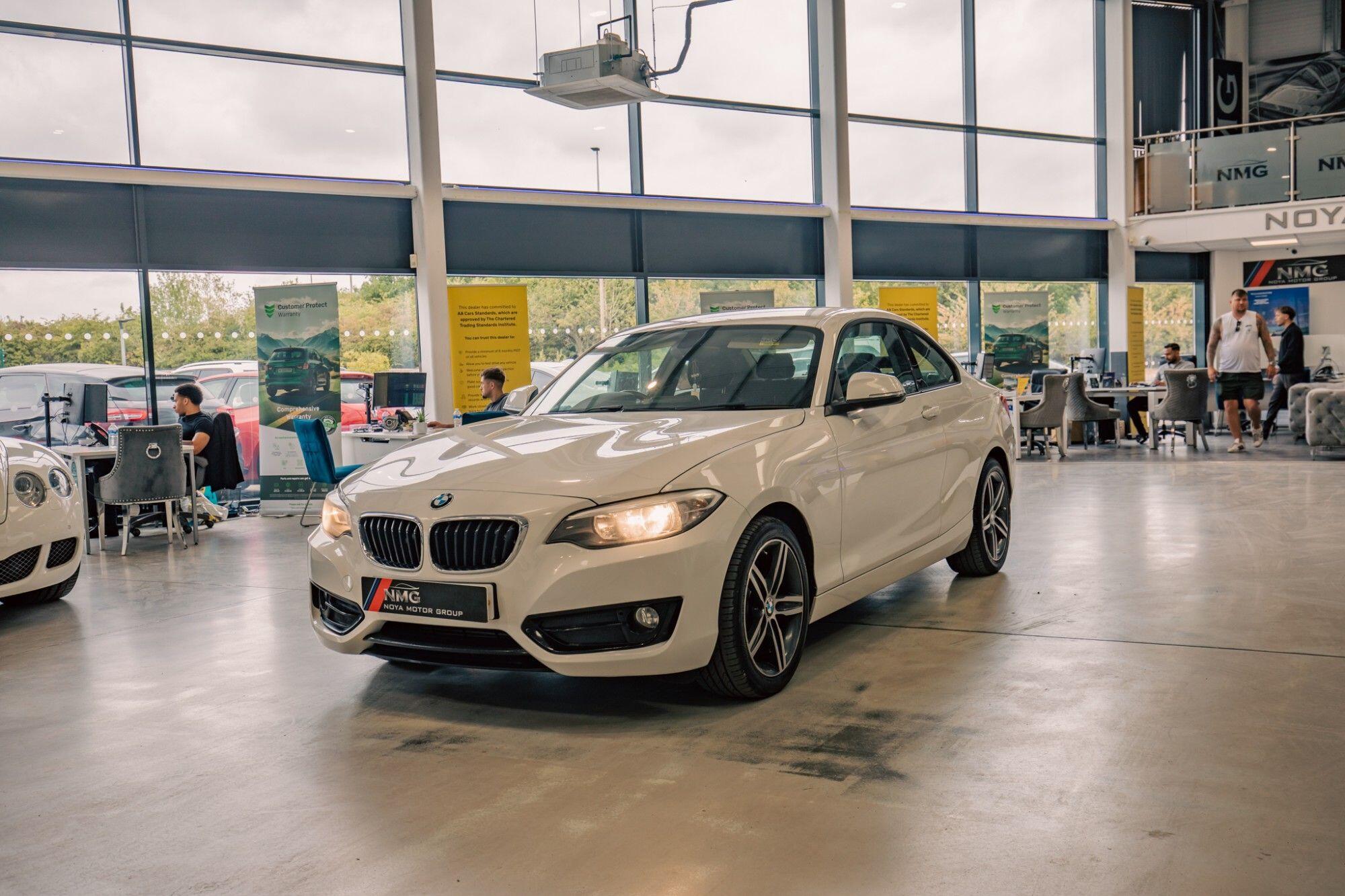 BMW 2 Series view 10