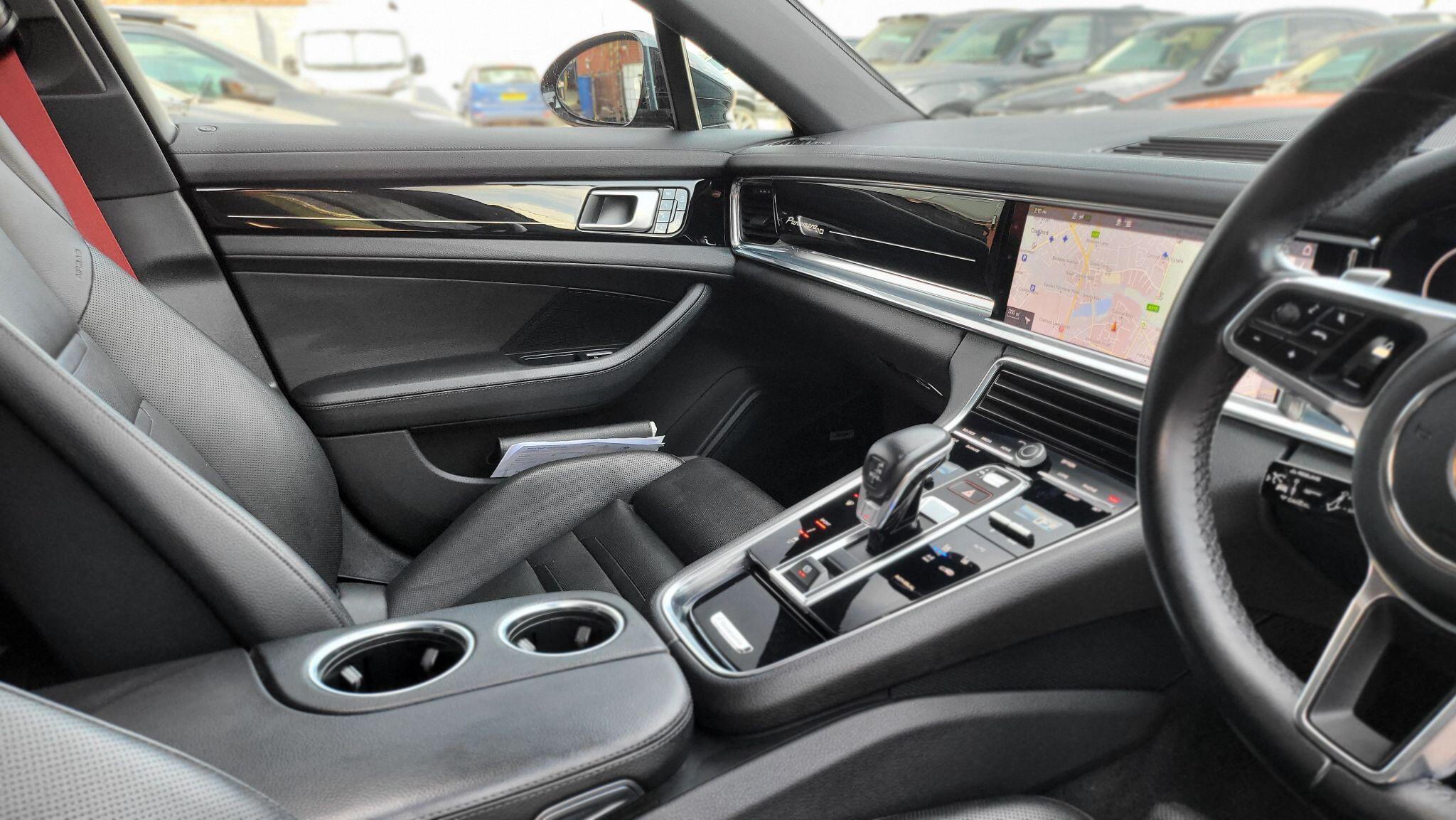 Porsche Panamera view 14
