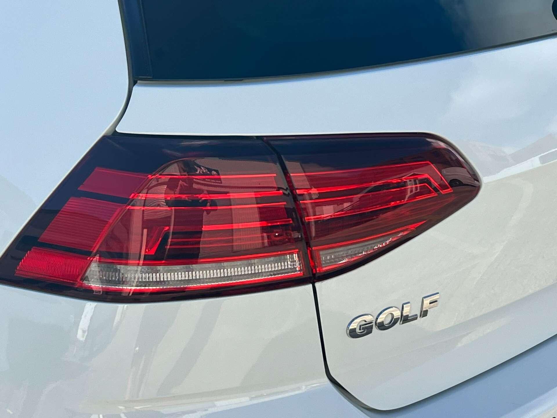 Volkswagen Golf view 59