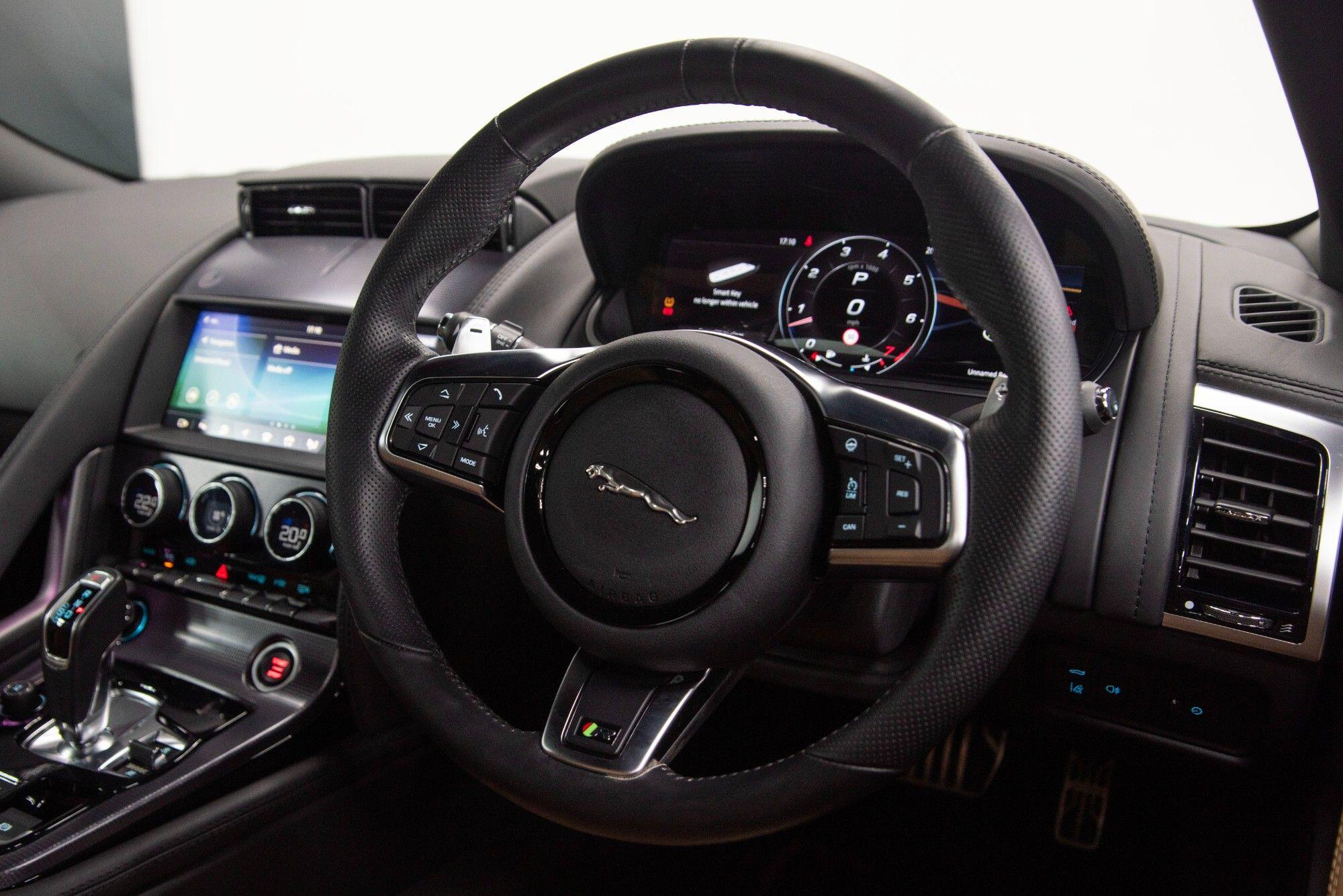 Jaguar F-Type view 34