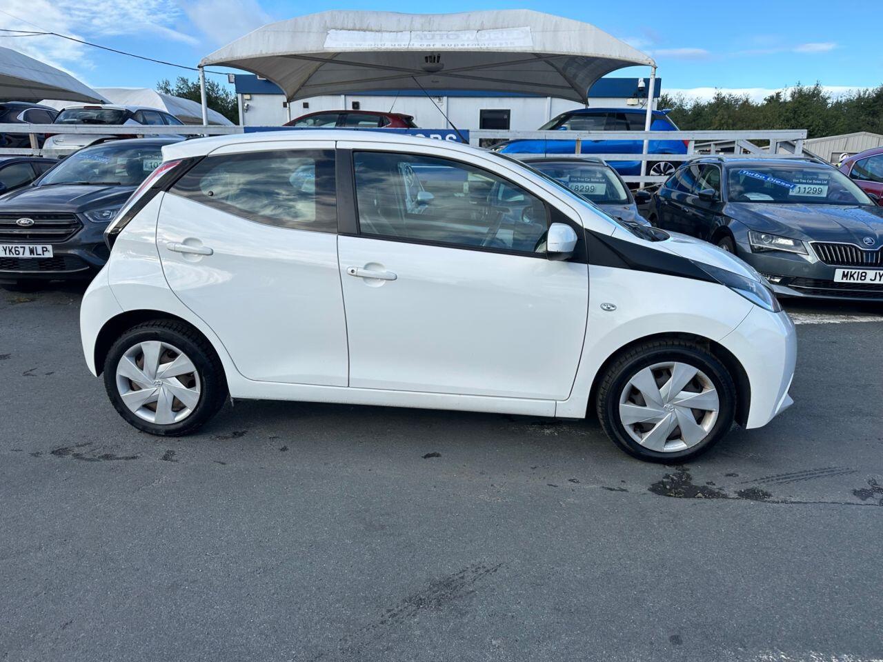 Toyota Aygo view 43