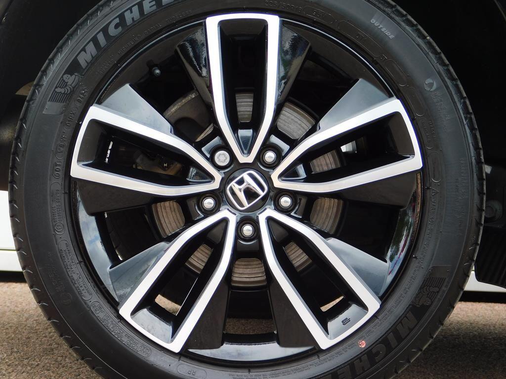 HR-V