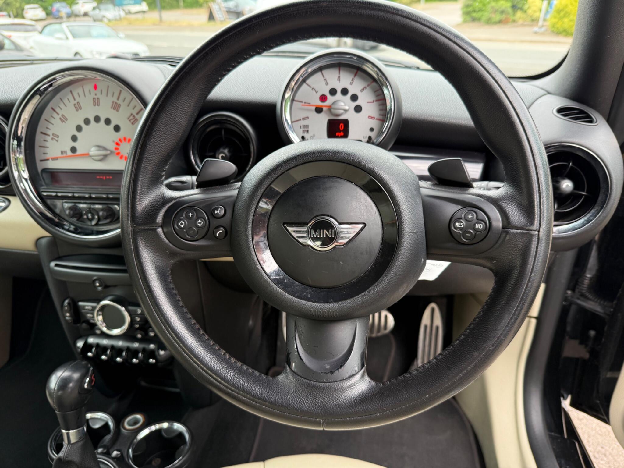 Mini Hatch view 30