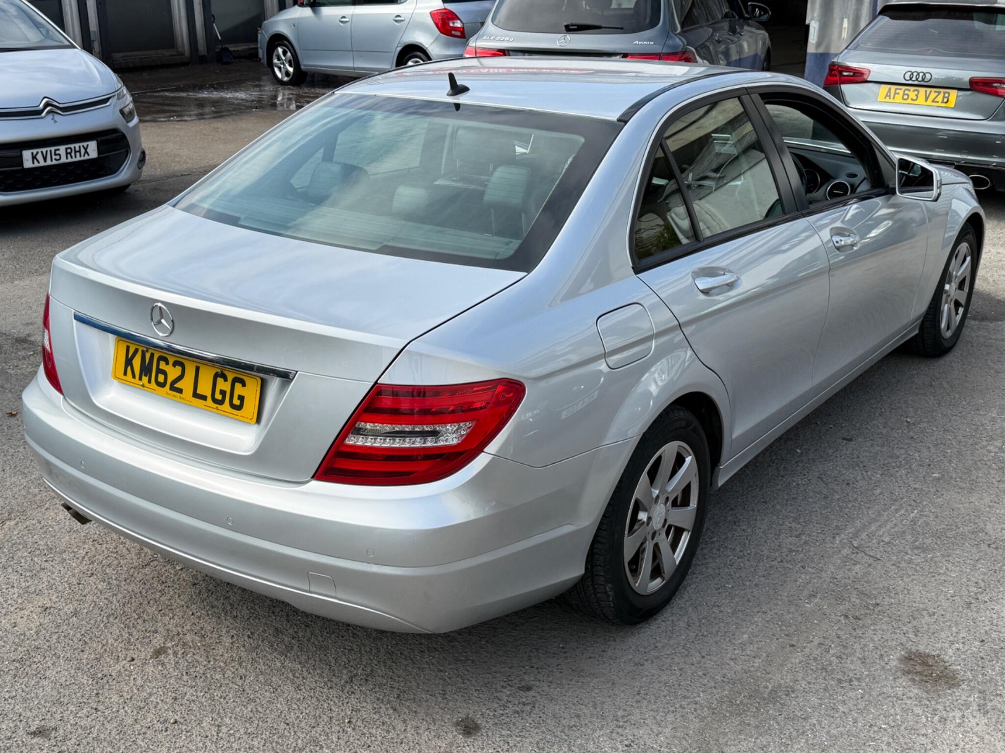 Mercedes-Benz C Class - Image 18