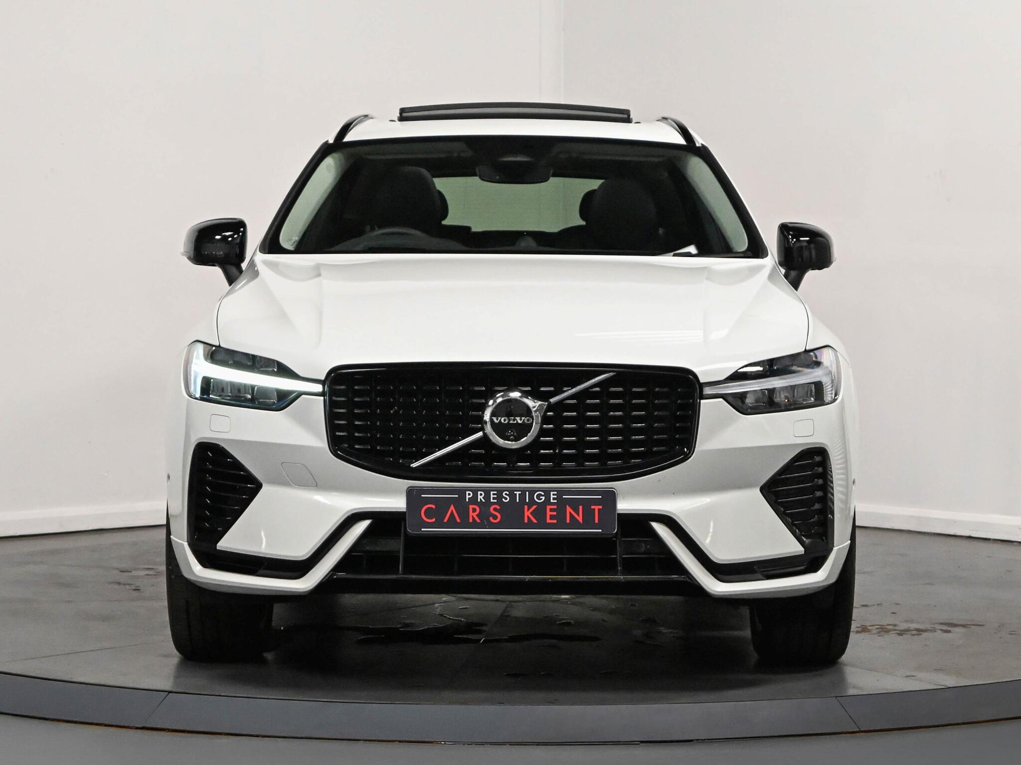 Volvo XC60 view 23