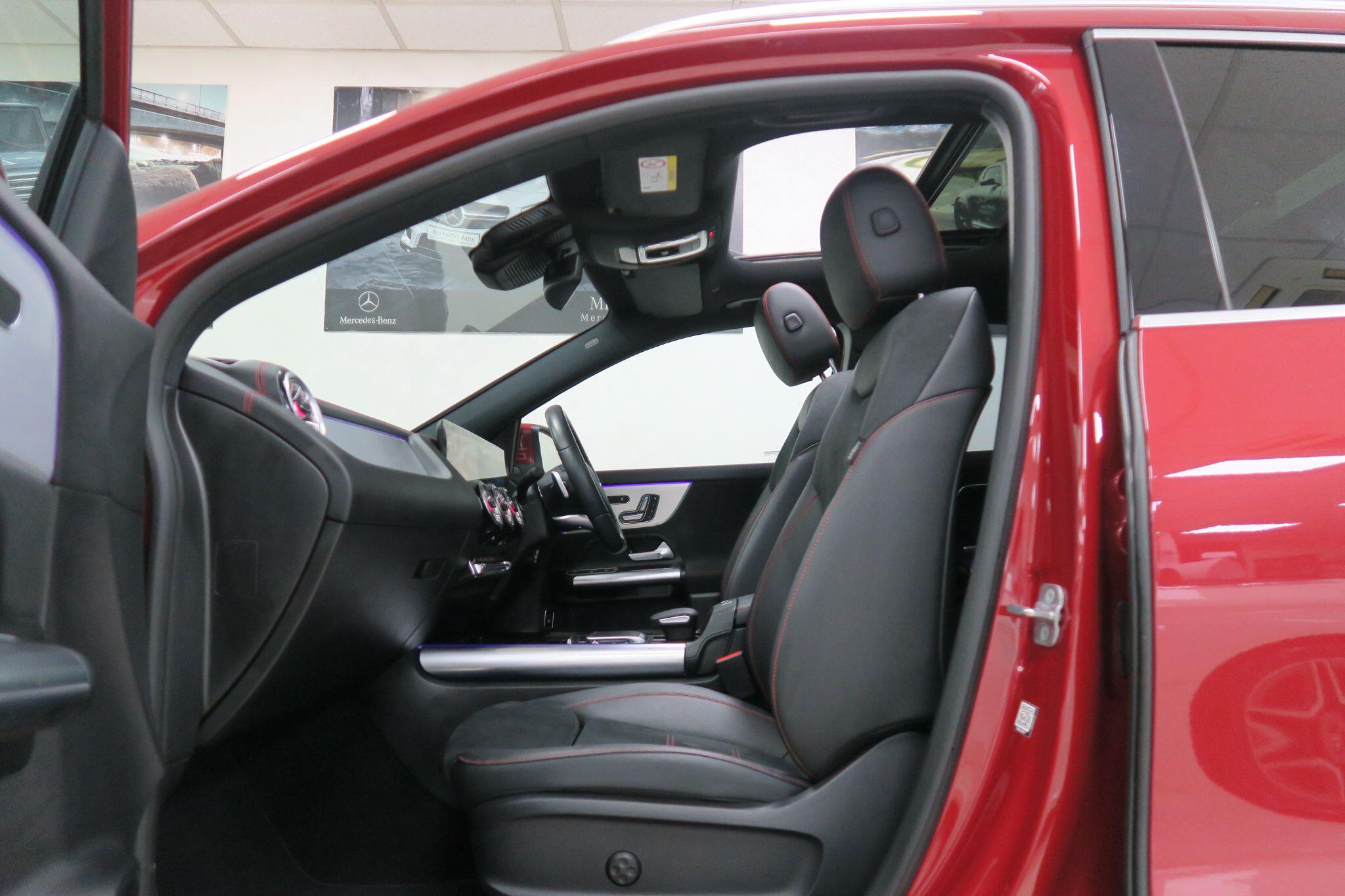 Mercedes-Benz Eqa view 10
