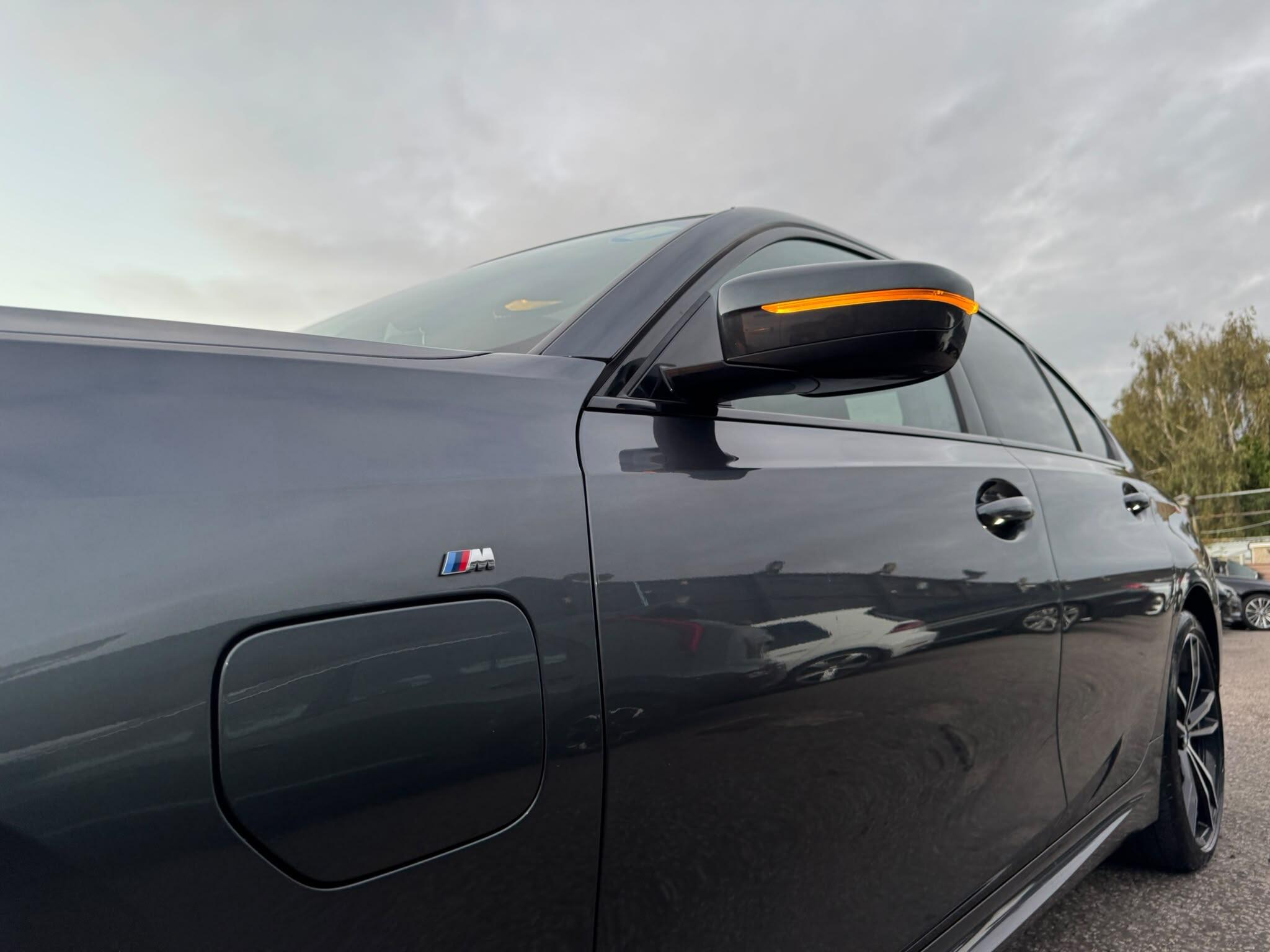 BMW 3 Series view 93