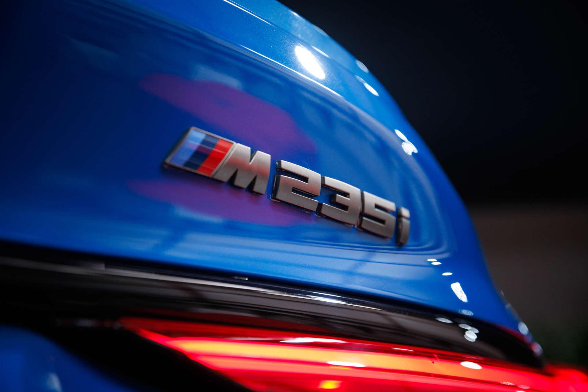BMW 2 Series view 20