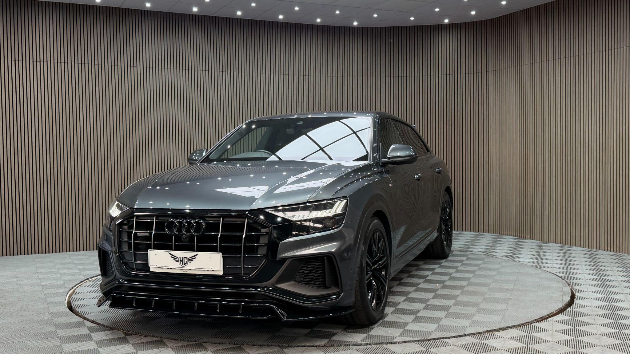 Audi Q8 view 53