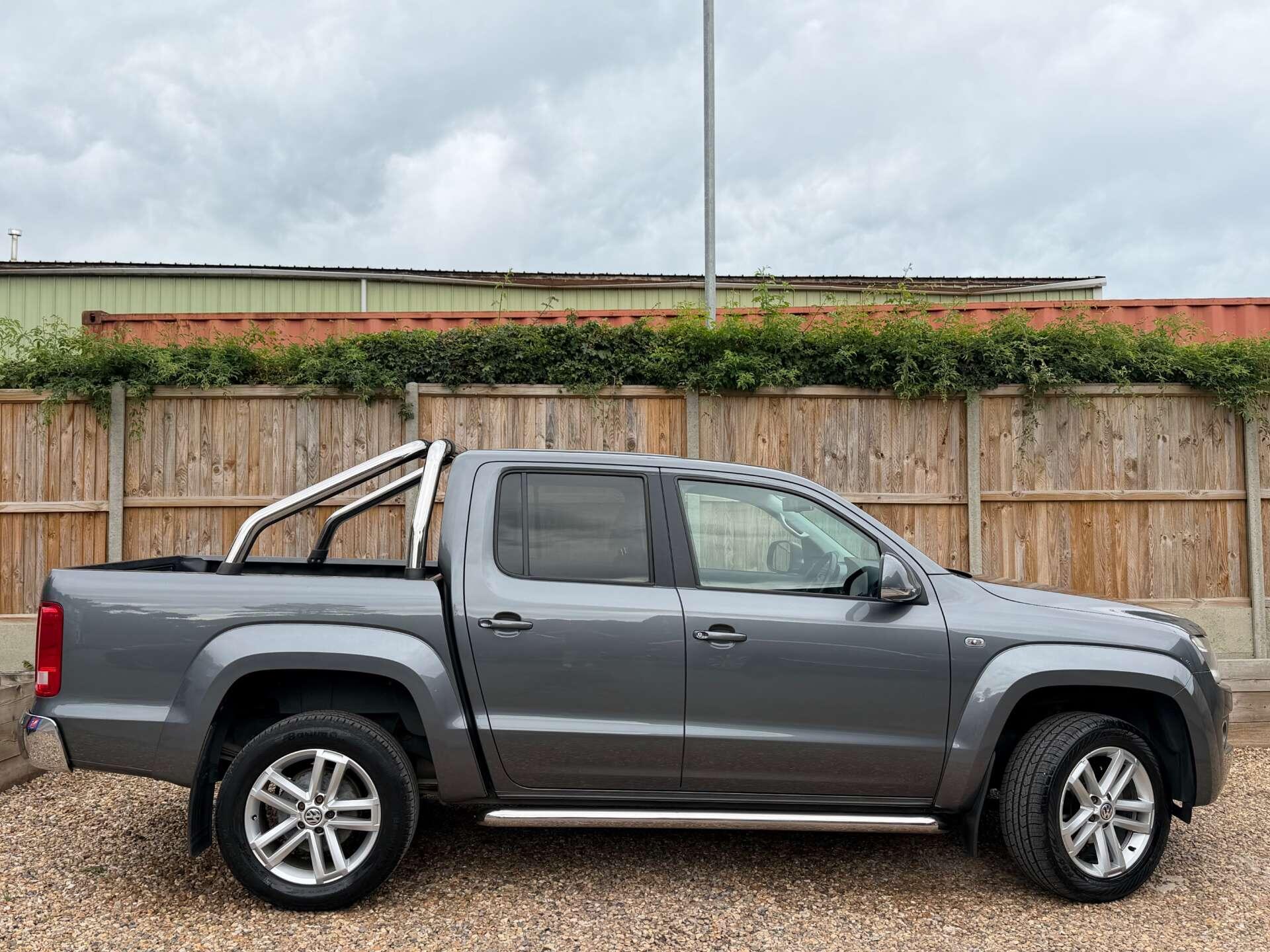 Volkswagen Amarok view 12