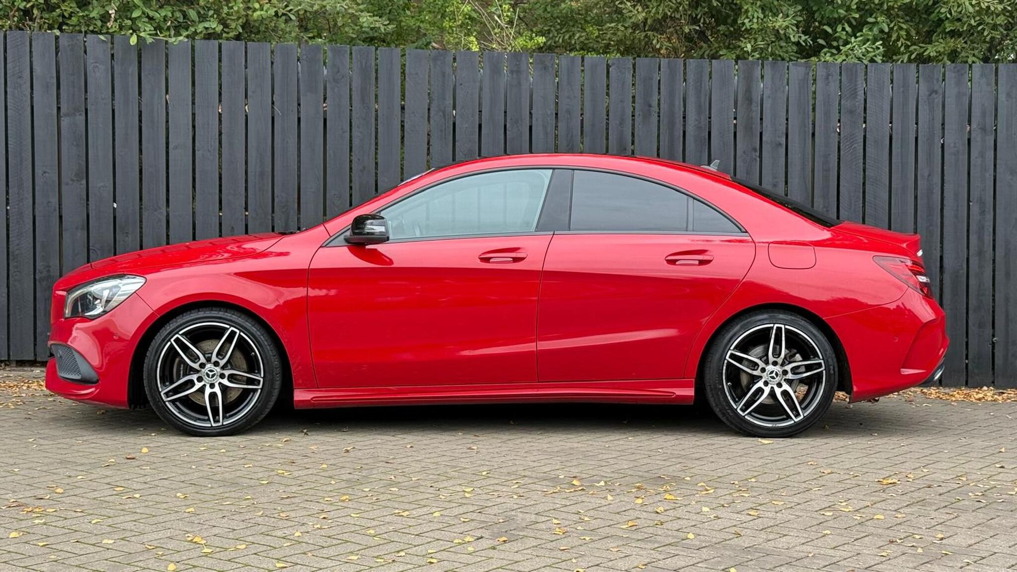 Mercedes-Benz Cla view 5