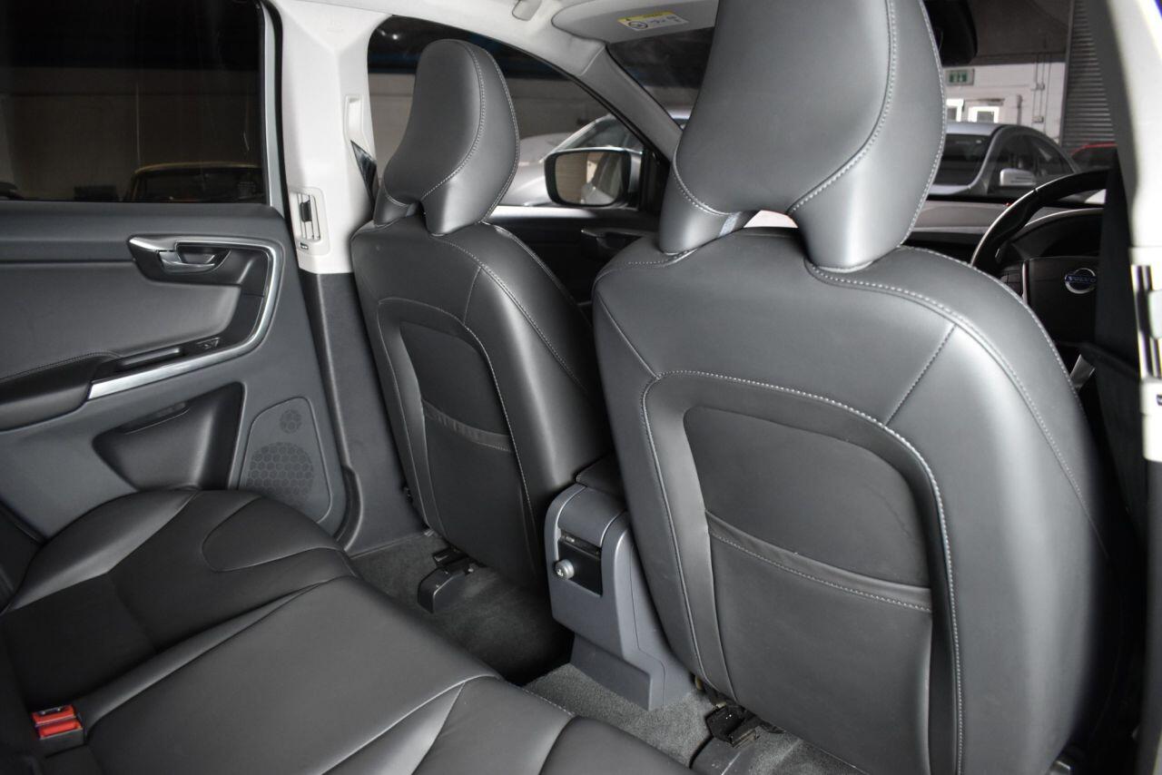 Volvo XC60 view 20