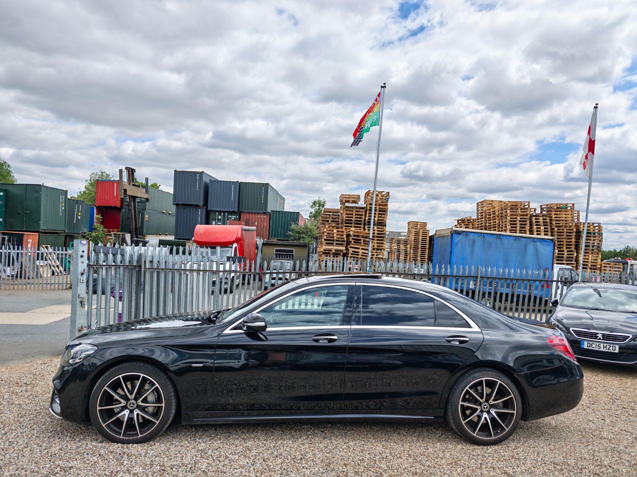 Mercedes-Benz S Class view 9