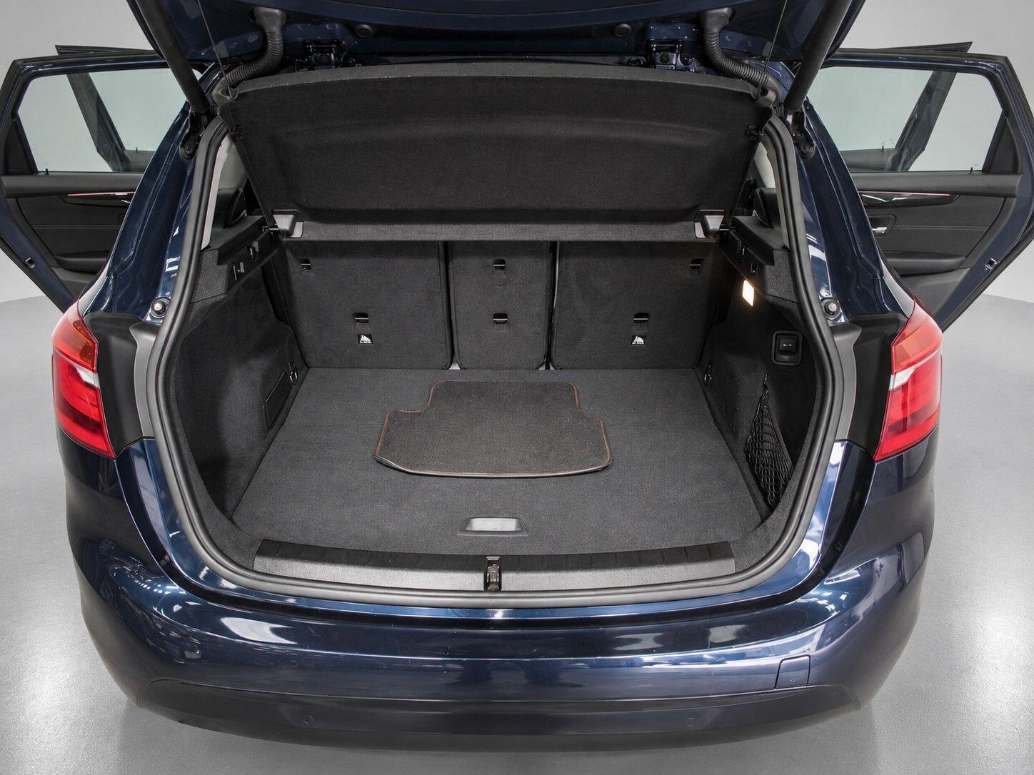 BMW 2 Series view 23
