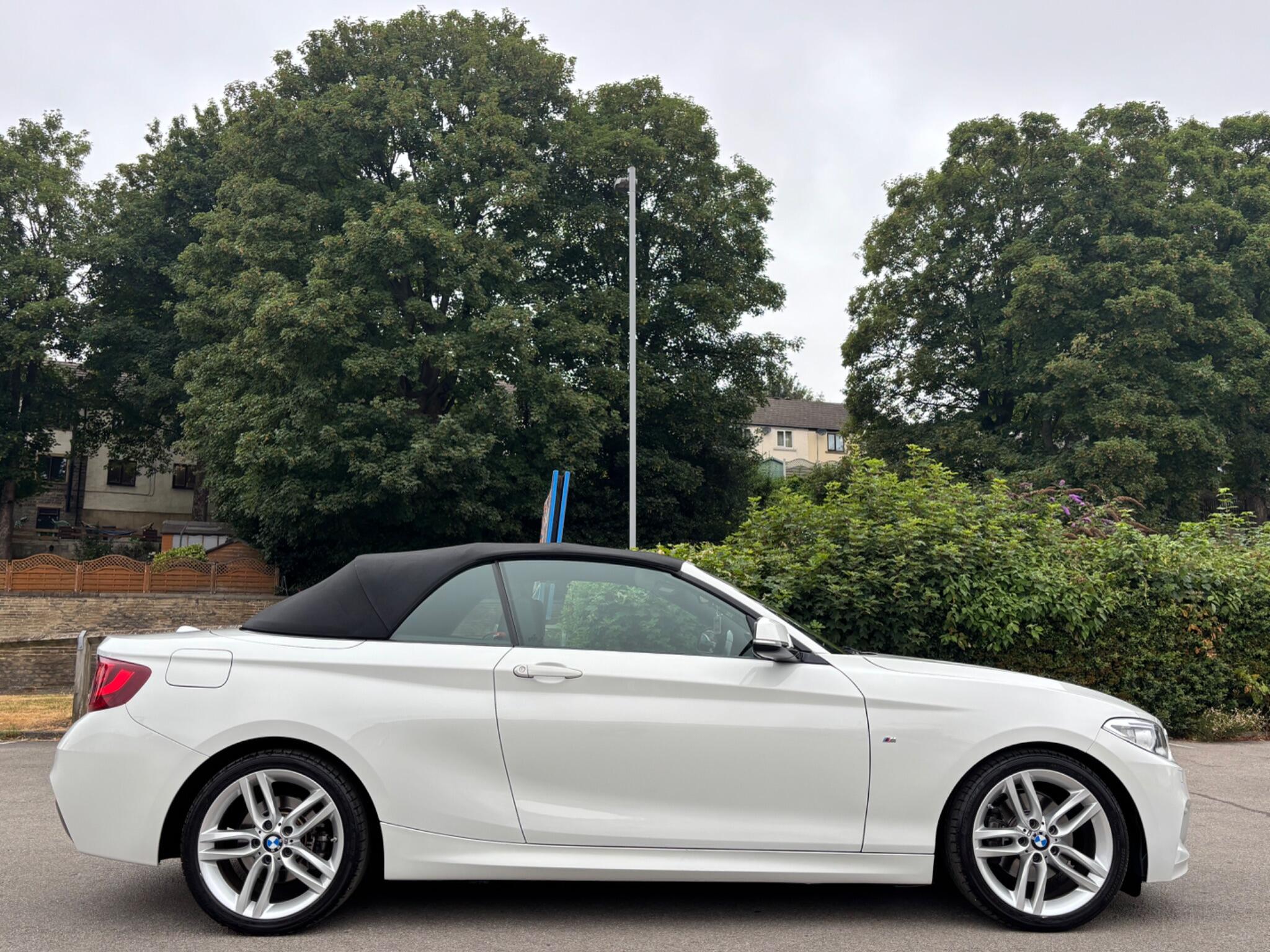 BMW 2 Series view 4
