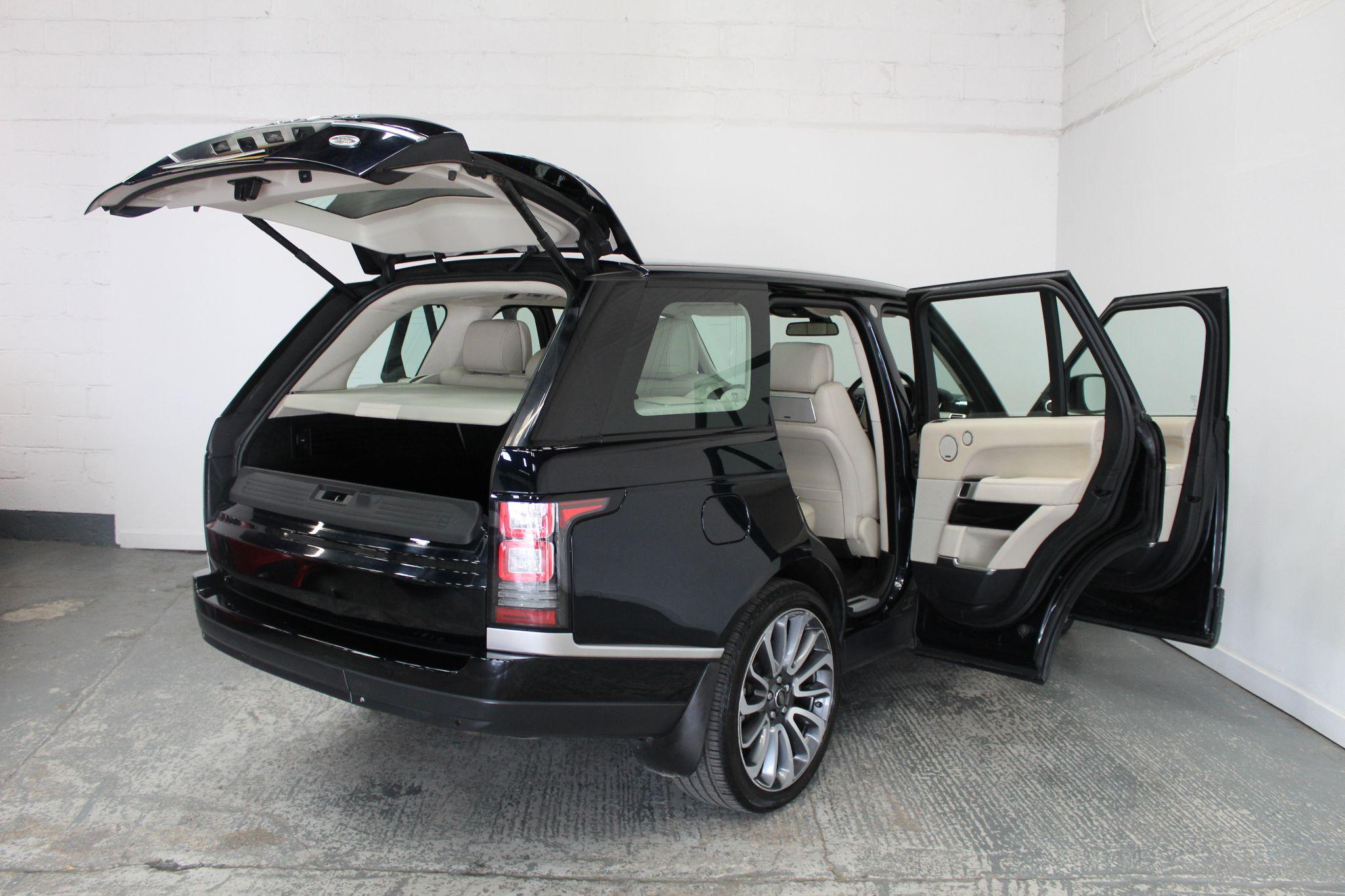 Land Rover Range Rover view 26
