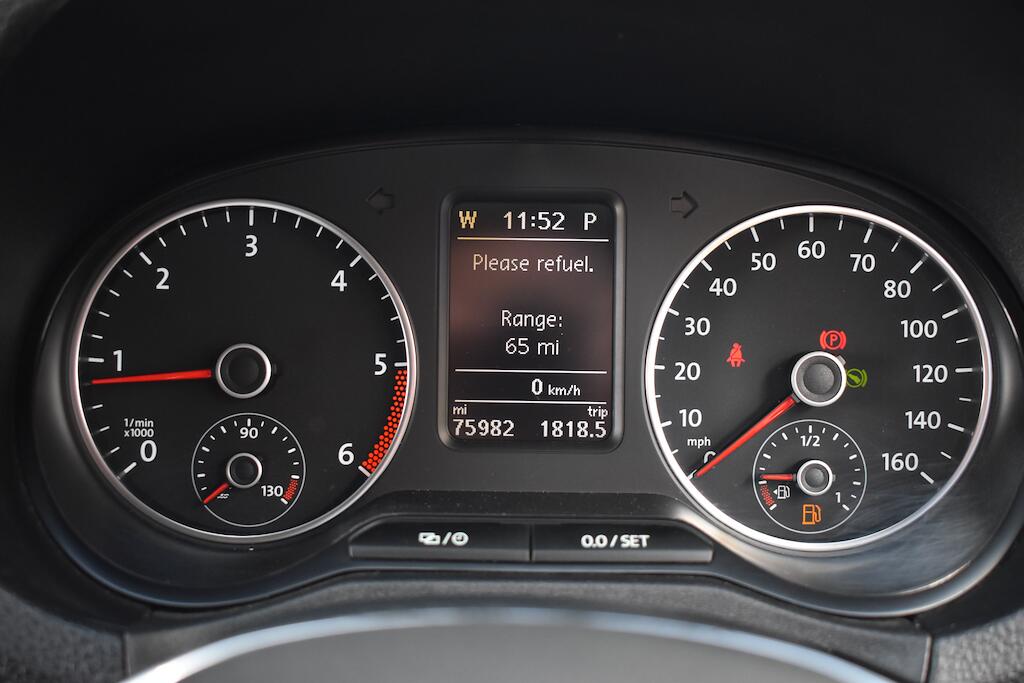 Volkswagen Amarok view 27