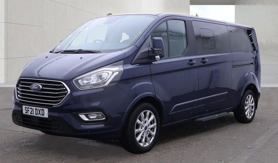 Ford Tourneo Custom view 6