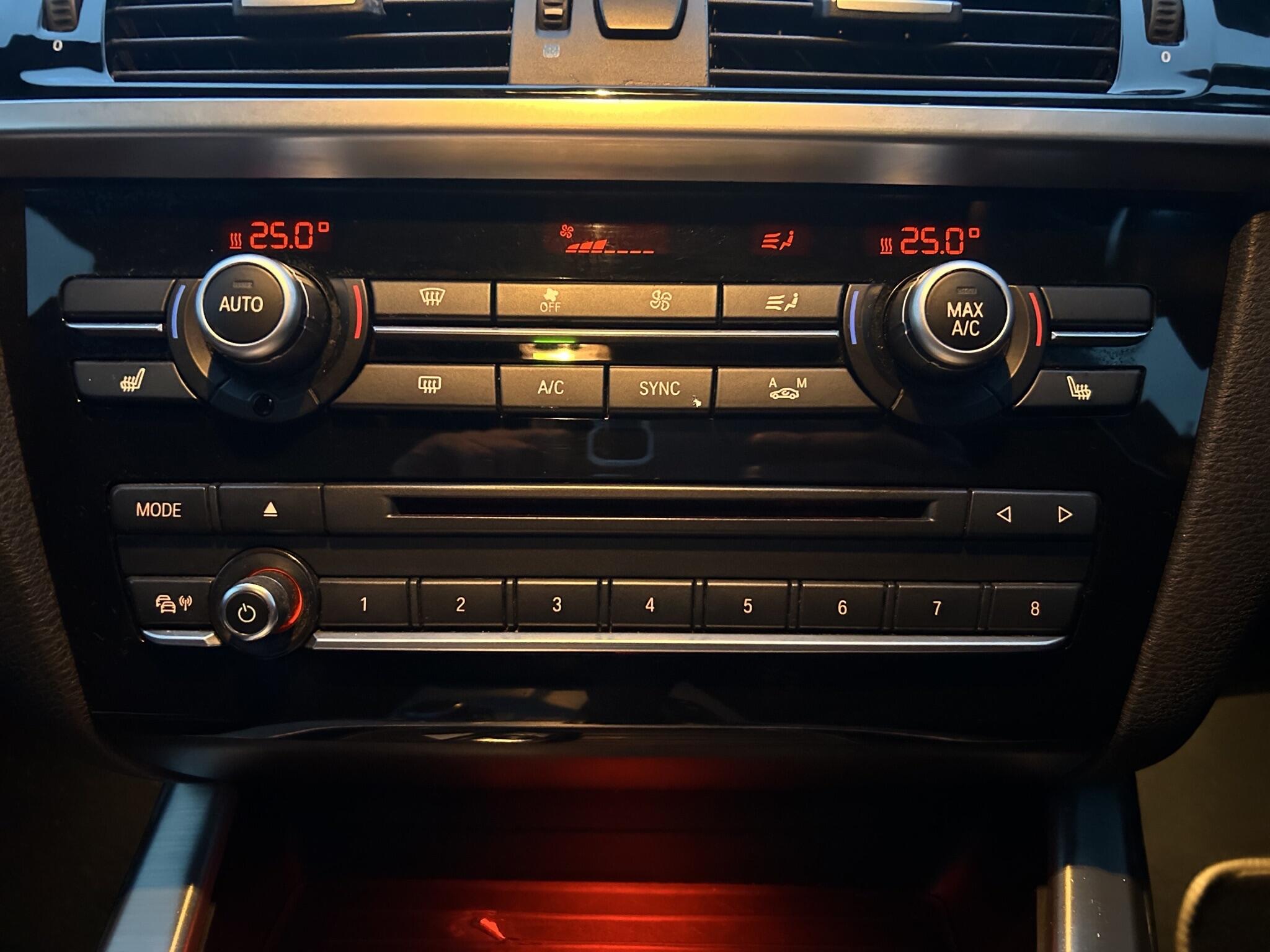BMW X4 view 19