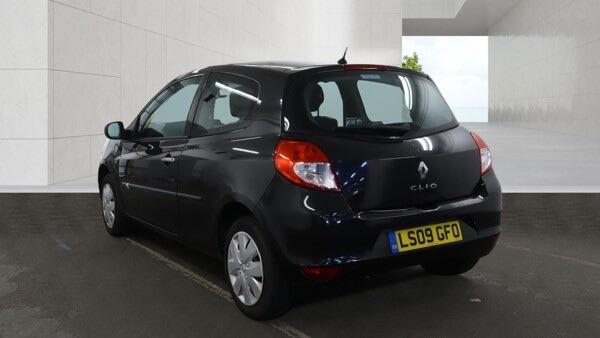 Renault Clio view 3
