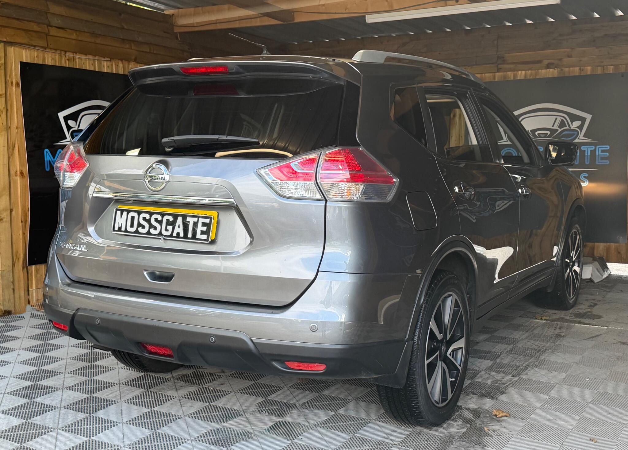 Nissan X-Trail view 10