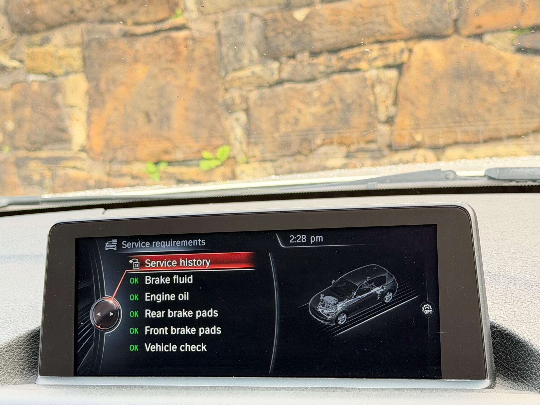 BMW 1 Series view 33