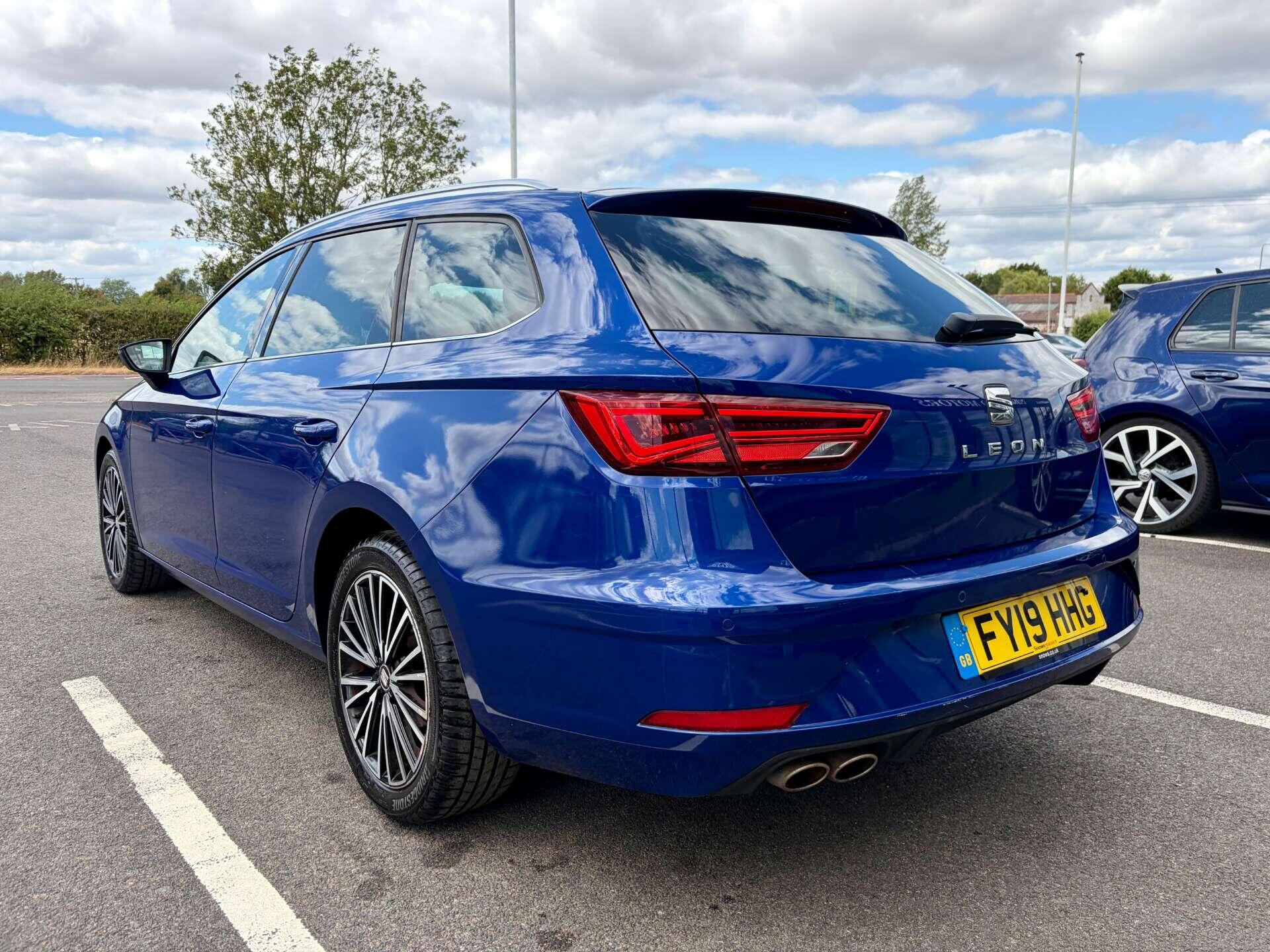 Seat Leon Leon view 6