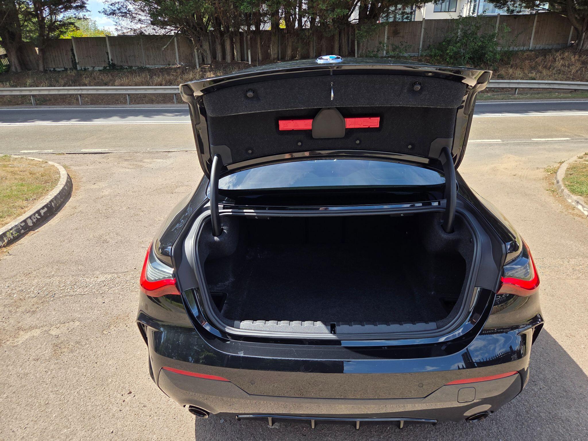 BMW 4 Series view 15