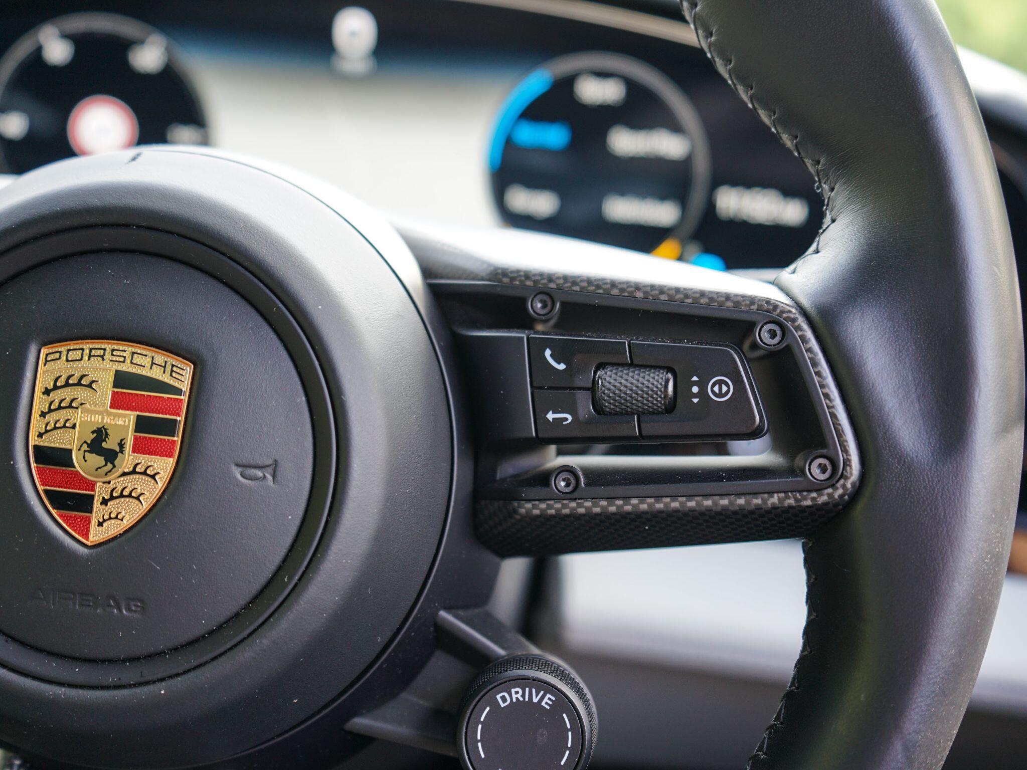 Porsche Taycan view 50