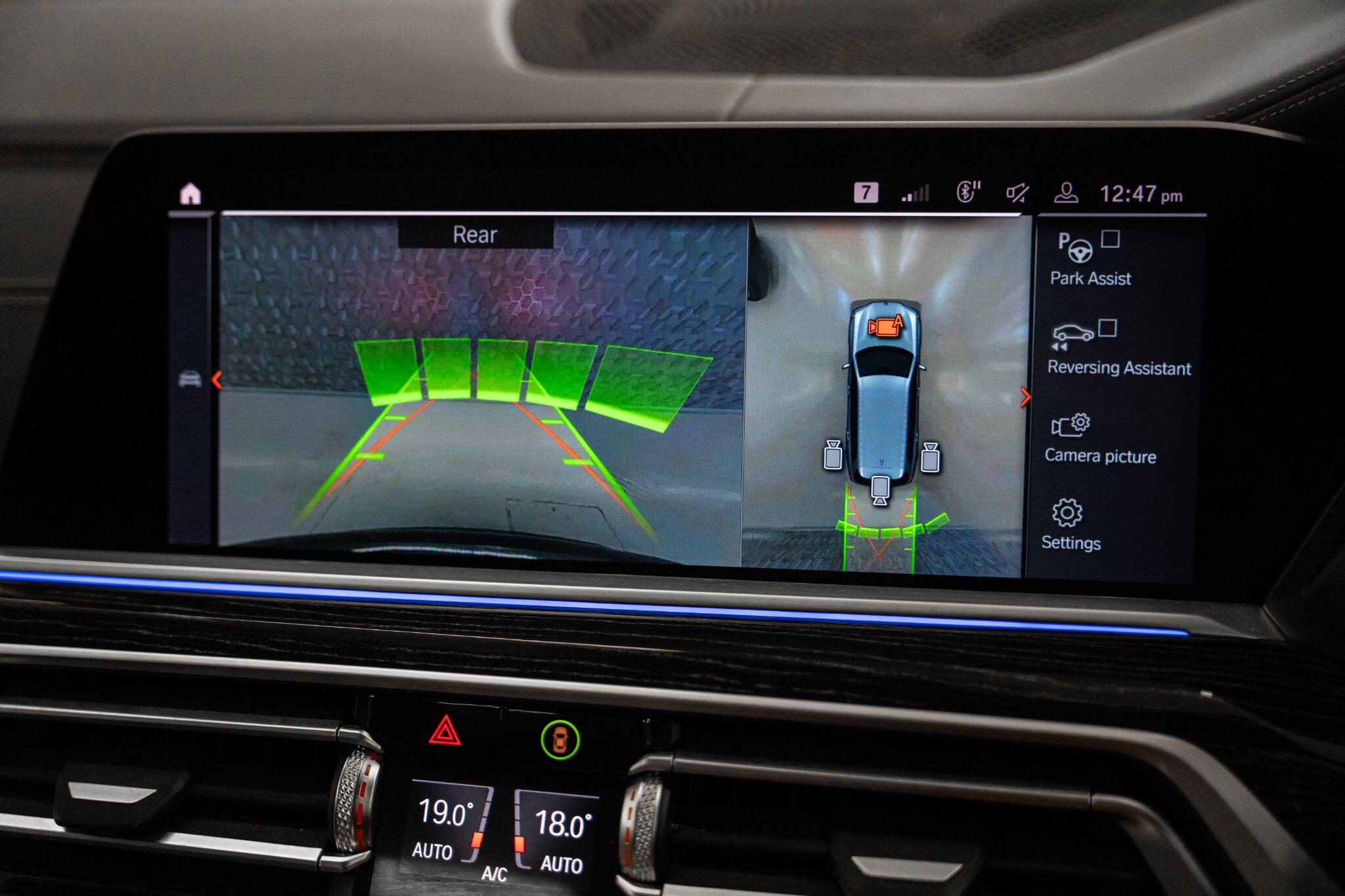 BMW X7 view 41