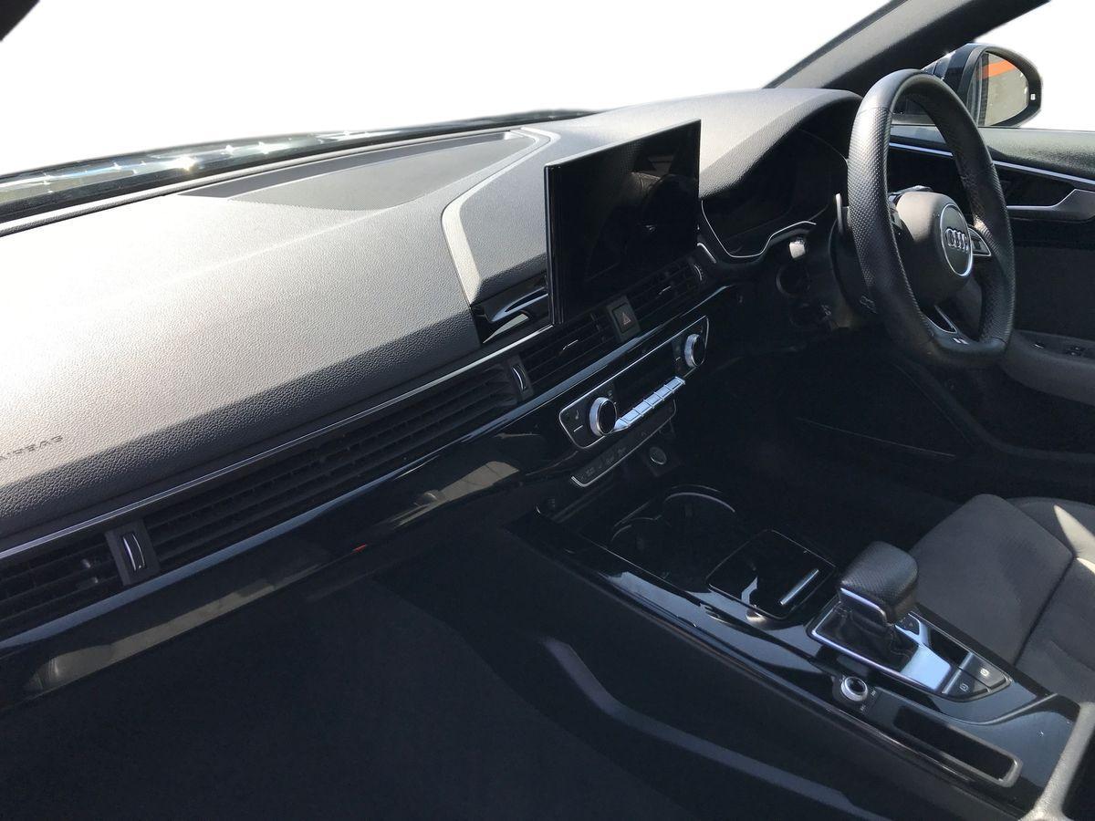 Audi A4 view 5