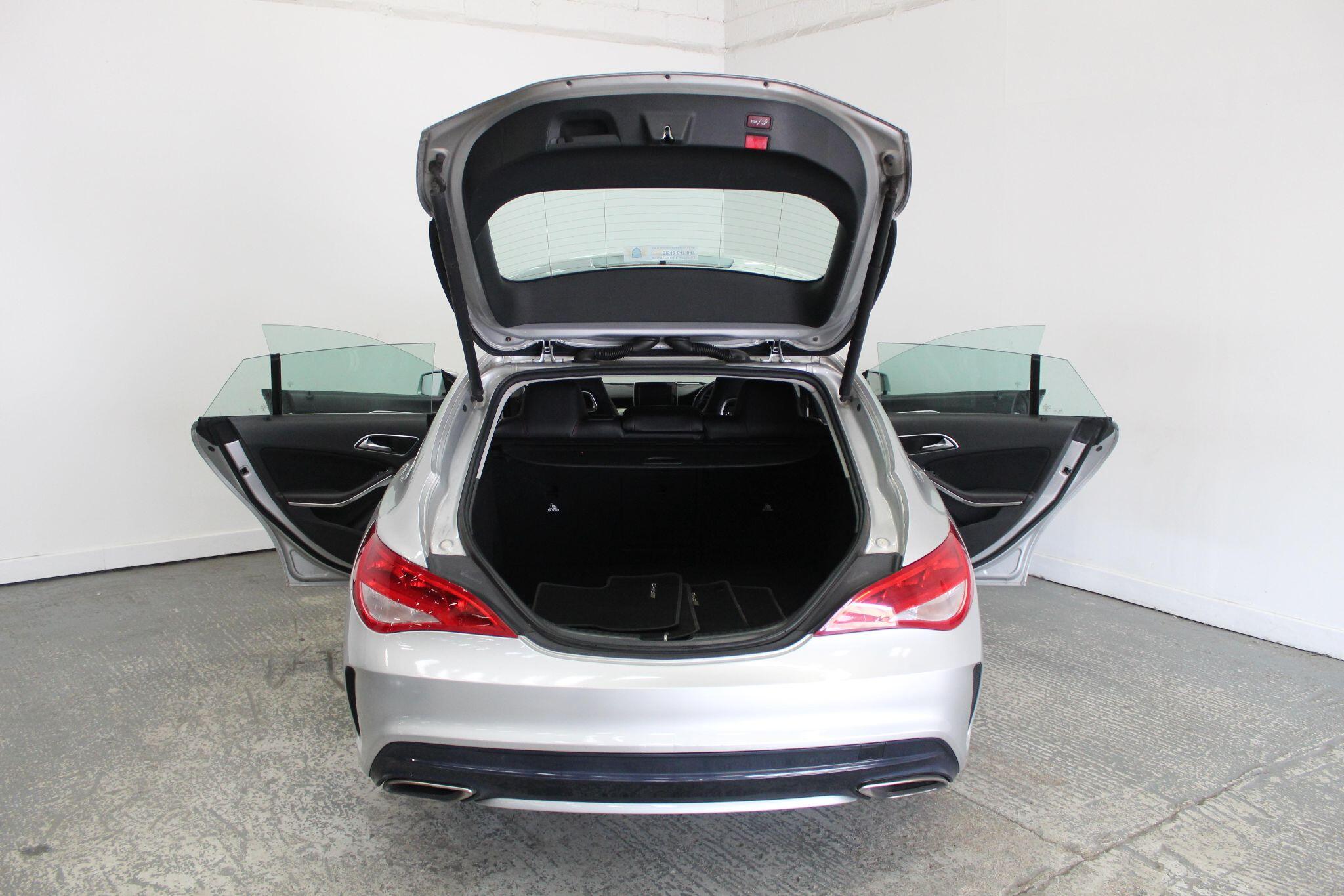 Mercedes-Benz CLA view 21