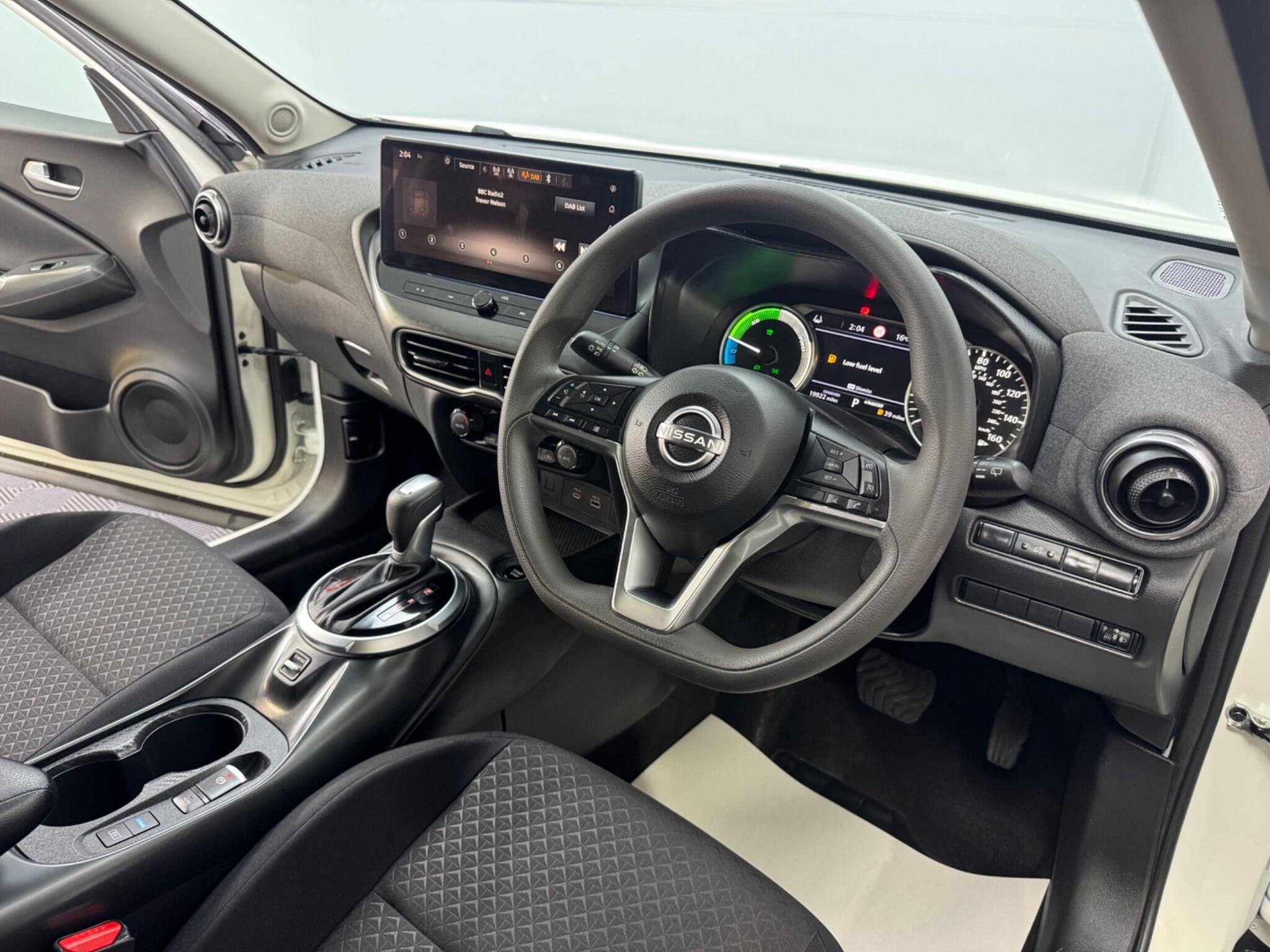 Nissan Juke view 27