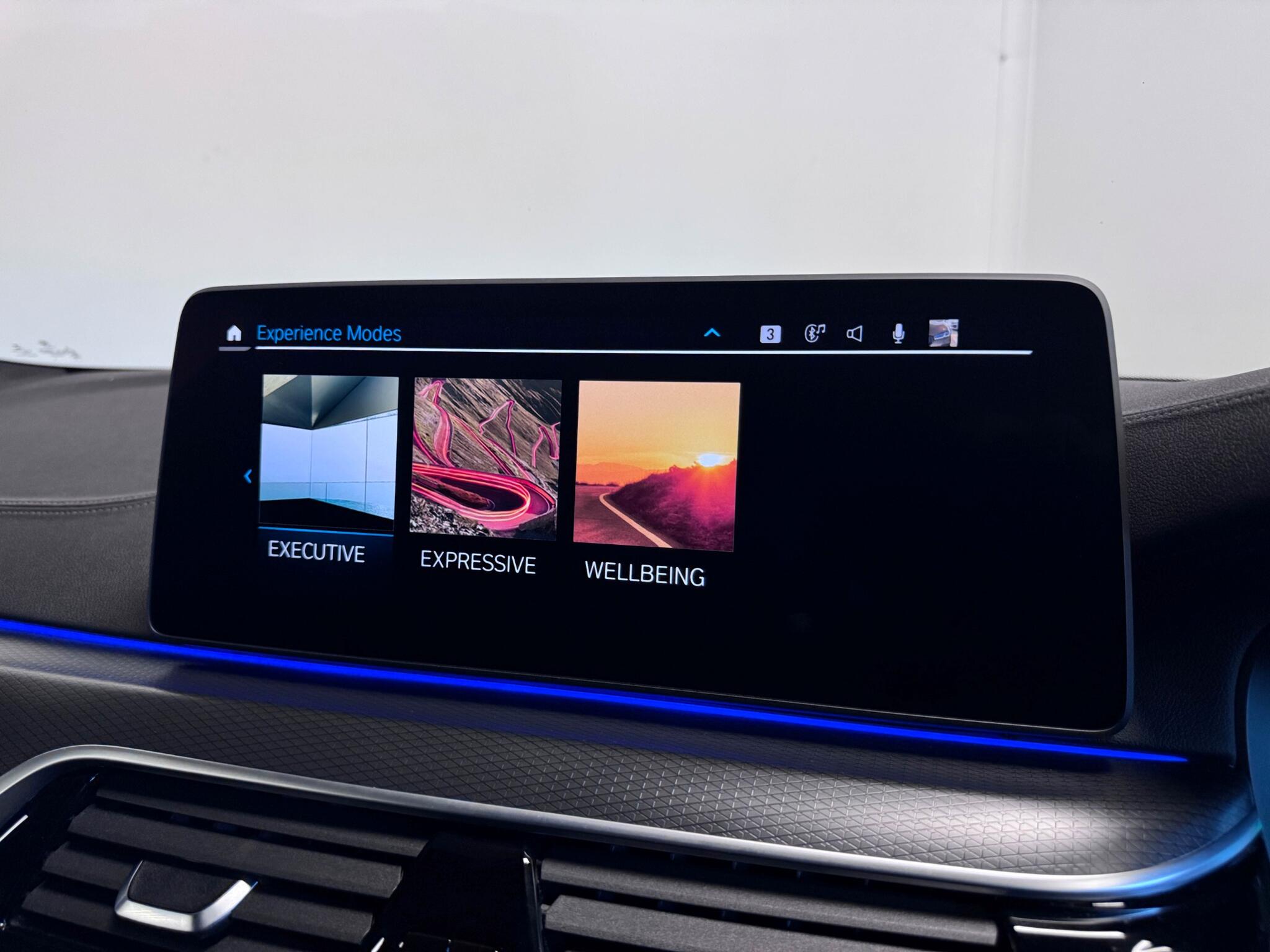 BMW 5 Series view 75