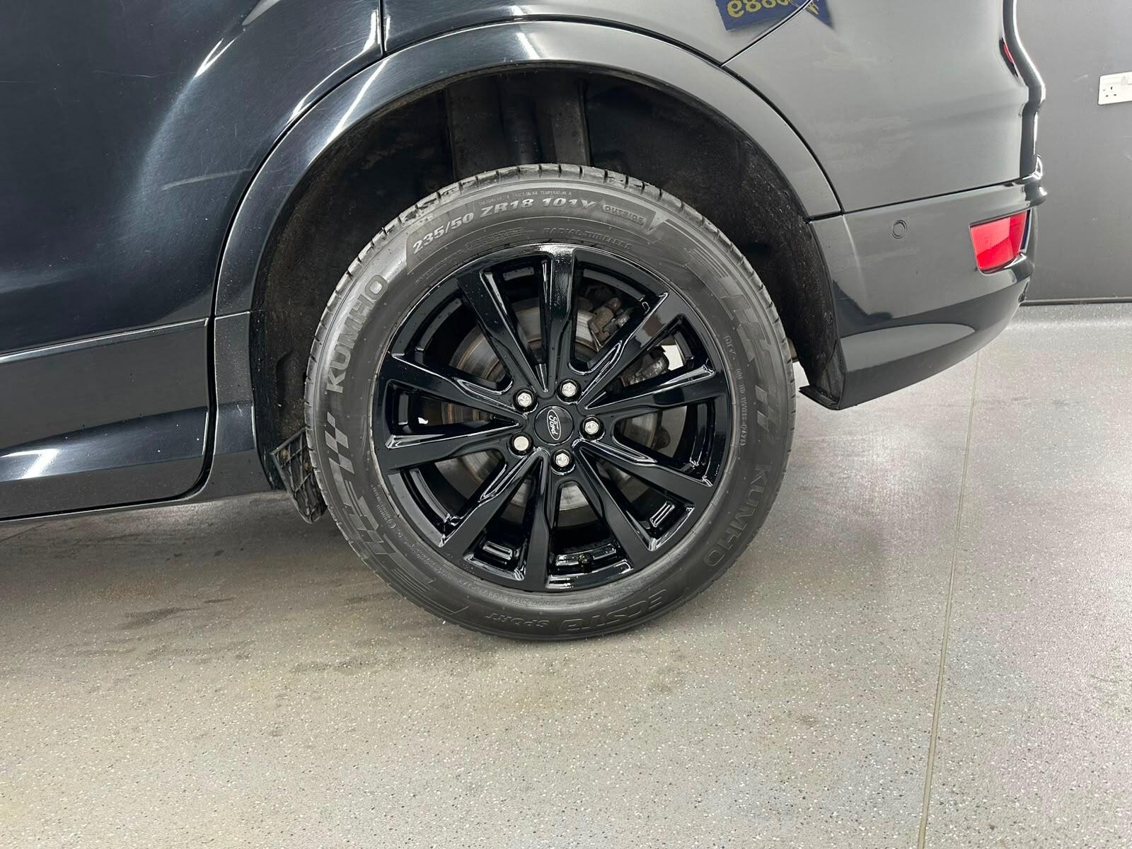 Ford Kuga view 11