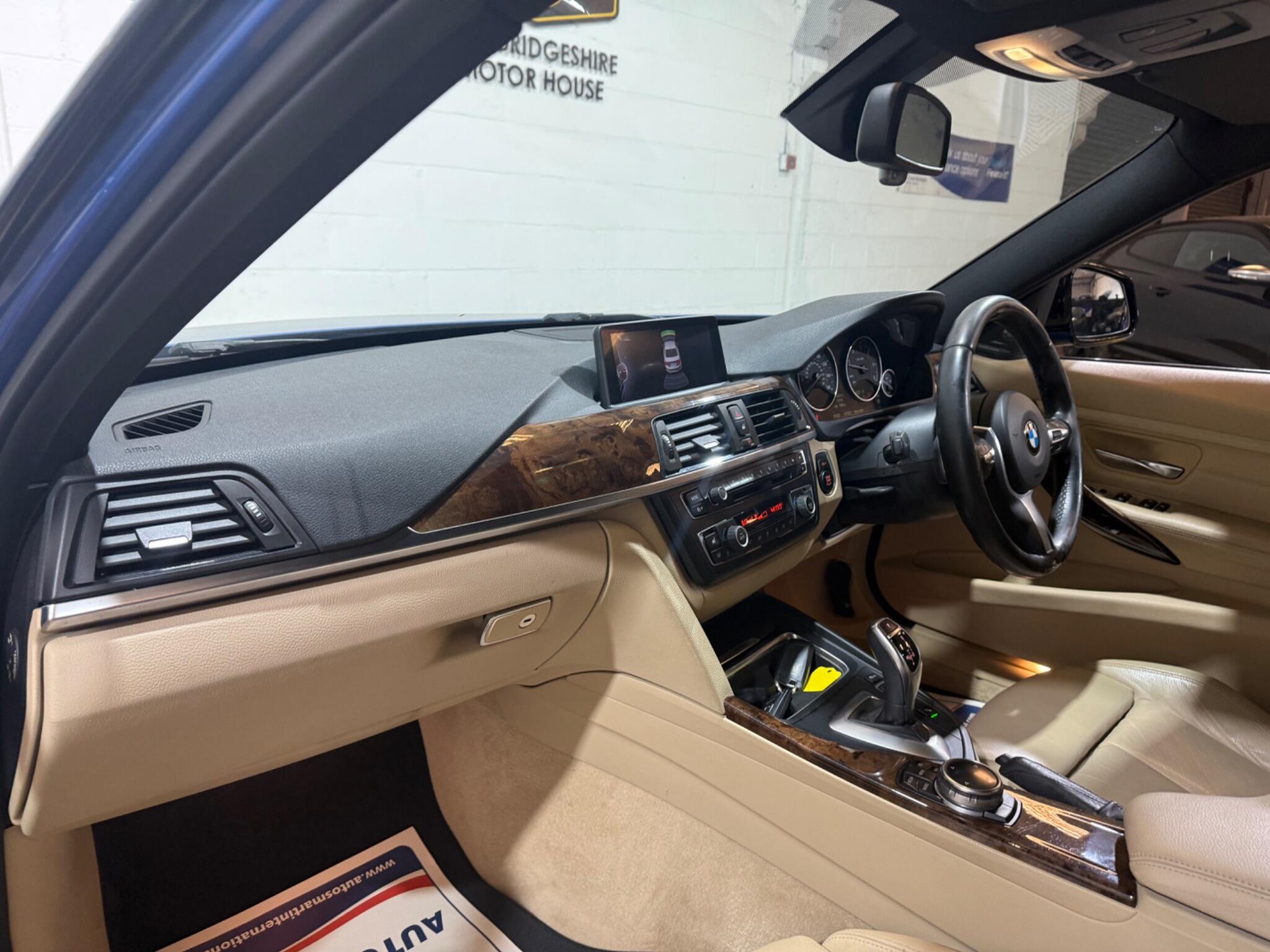 BMW 3 Series view 57