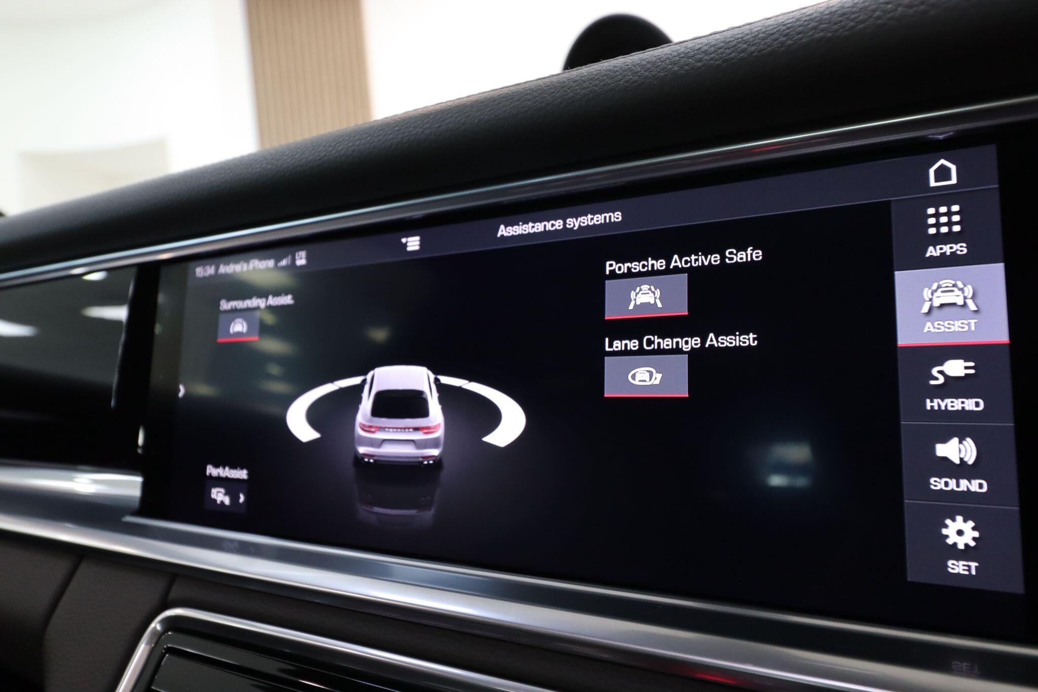 Porsche Panamera view 33