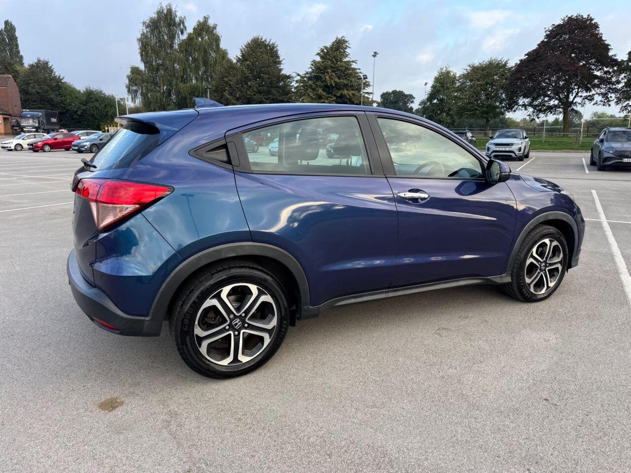 Honda HR-V view 35