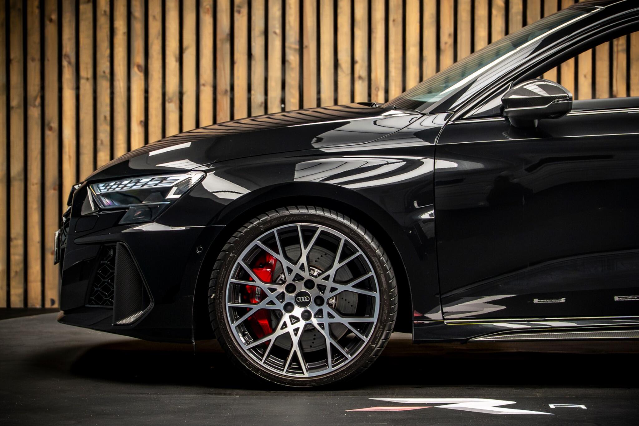 Audi RS3 view 9