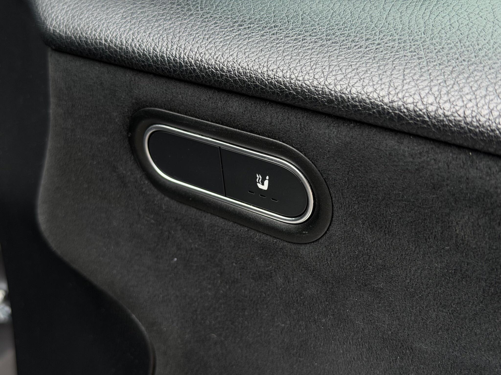 Mercedes-Benz A-Class view 23