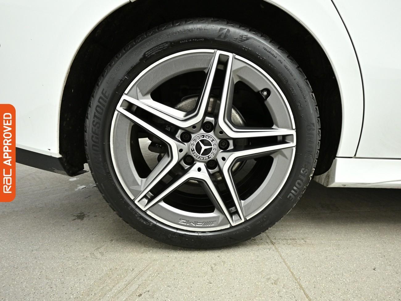 Mercedes-Benz CLA view 22
