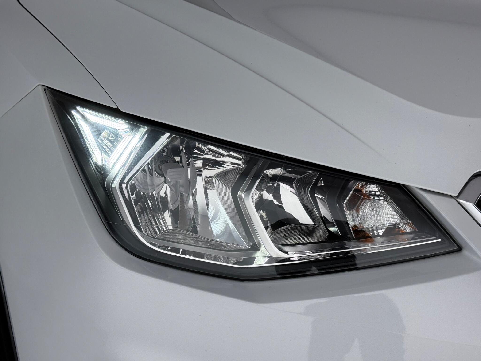 SEAT Arona view 10