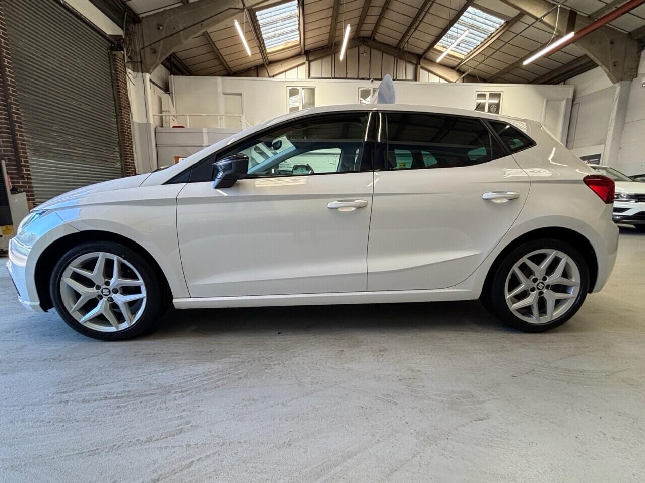 SEAT Ibiza view 8