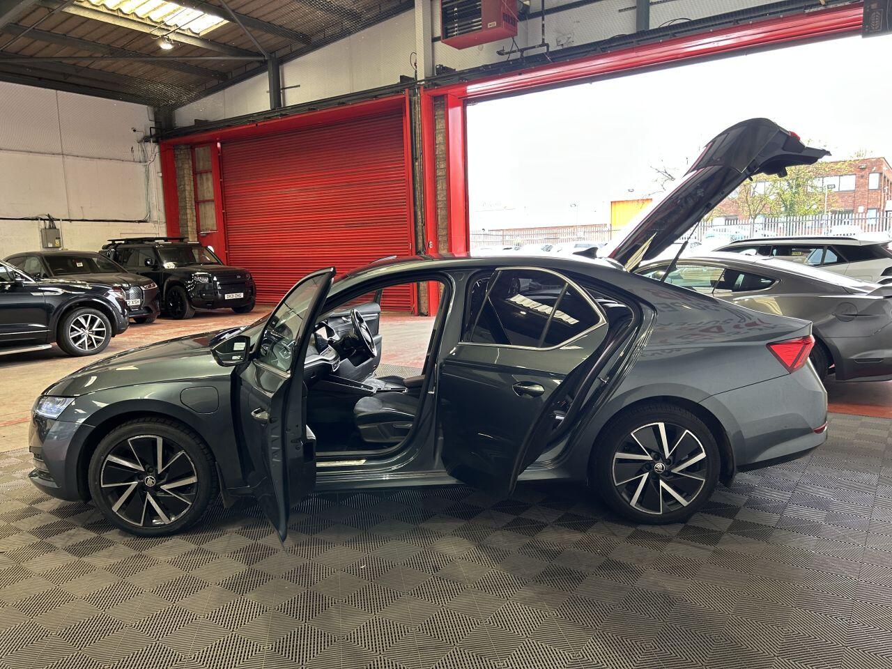 Skoda Octavia view 14